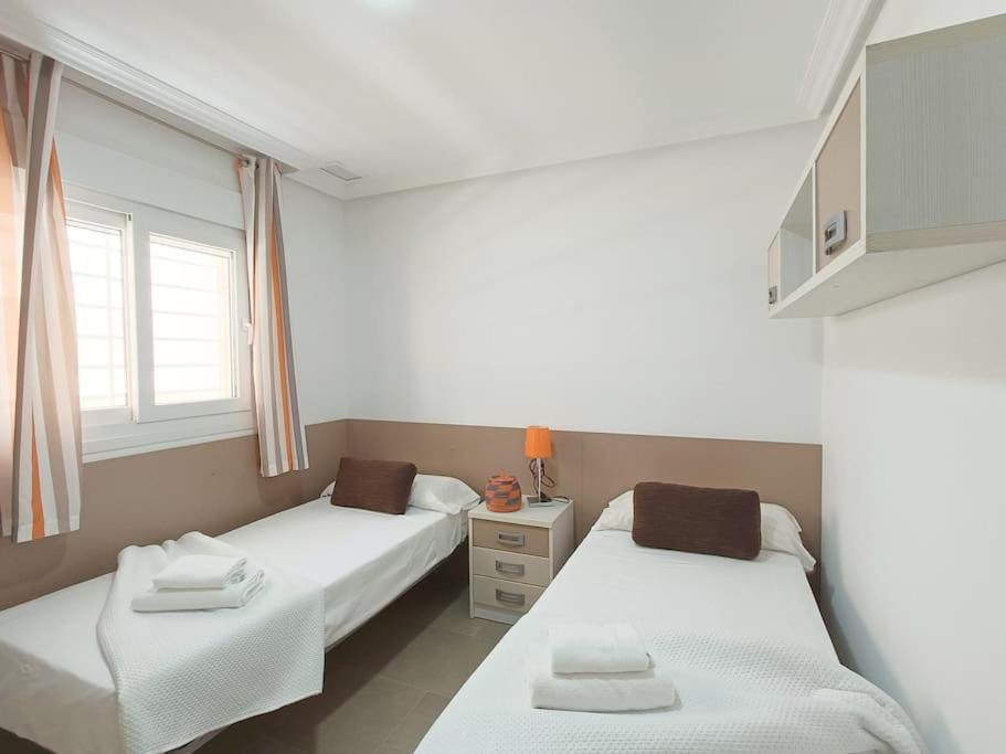 Mar Y Sal 11 Suites, Gran Terraza Con Vistas Al Mar, 2 Hab Y Piscina โรเกตัสเดมาร์ ภายนอก รูปภาพ